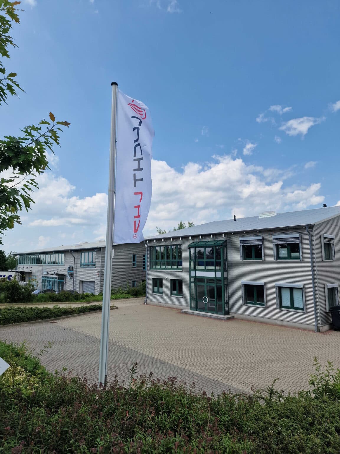 Elektroheizngshersteller Lucht LHZ erweitert Porduktionskapazität